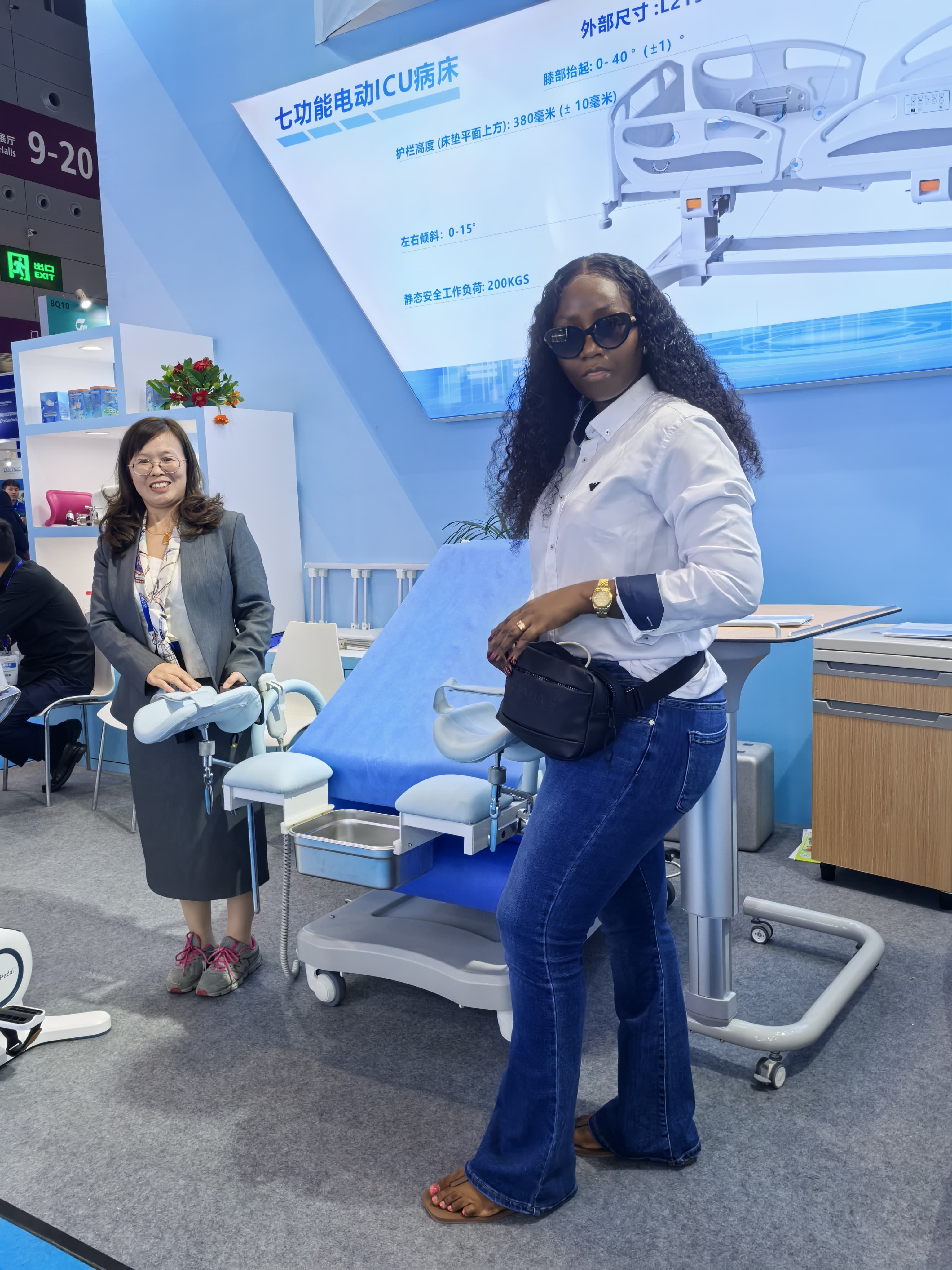 Derniers blogs de l'entreprise sur Journée 3 de l'exposition CMEF