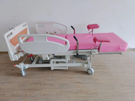 Lit de maternité hôpital table d'examen gynécologique couleur rose