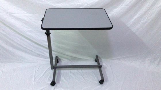 Lit d'hôpital des patients 700mmx1010mm d'Overbed Tray Table With Wheels