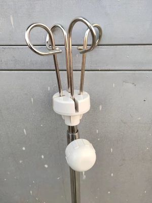 Taille médicale d'OEM de support d'égouttement d'hôpital du support IV d'égouttement de SUS ajustable