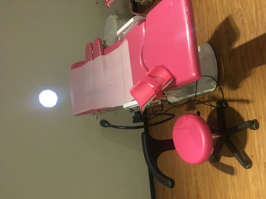 Lit obstétrique de tableDelivery de Gynaec de rose d'hôpital de Tableau électrique d'examen avec la lampe
