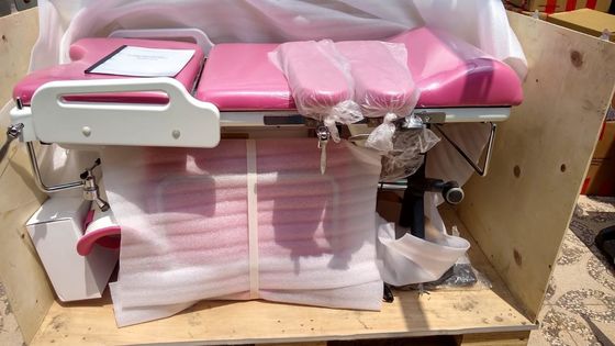 Lit de maternité gynécologique de rose spécial d'hôpital pour la table gynécologique d'opération