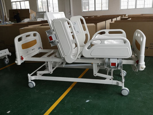 Lit d'hôpital manuel du lit trois patient détraqué avec les roulettes de verrouillage centrales luxueuses