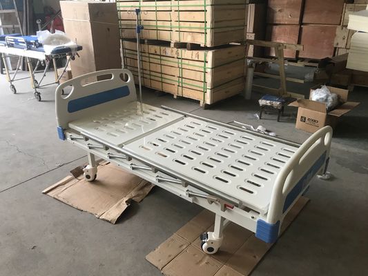 Lit d'hôpital 250kgs détraqué simple manuel arrière réglable d'Assurance-maladie 480mm