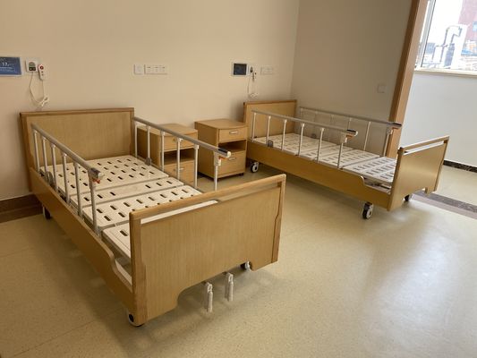 Lit manuel matériel en bois de deux fonctions de rambarde d'alliage d'aluminium d'hôpital
