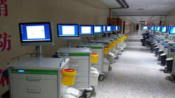 Le médicament d'ordinateur transporte en charrette pour le chariot à poste de travail d'hôpital électriquement
