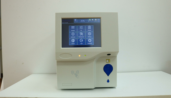 L'hôpital clinique d'instrument d'analyse d'analyseur de globule sanguin a consacré blanc